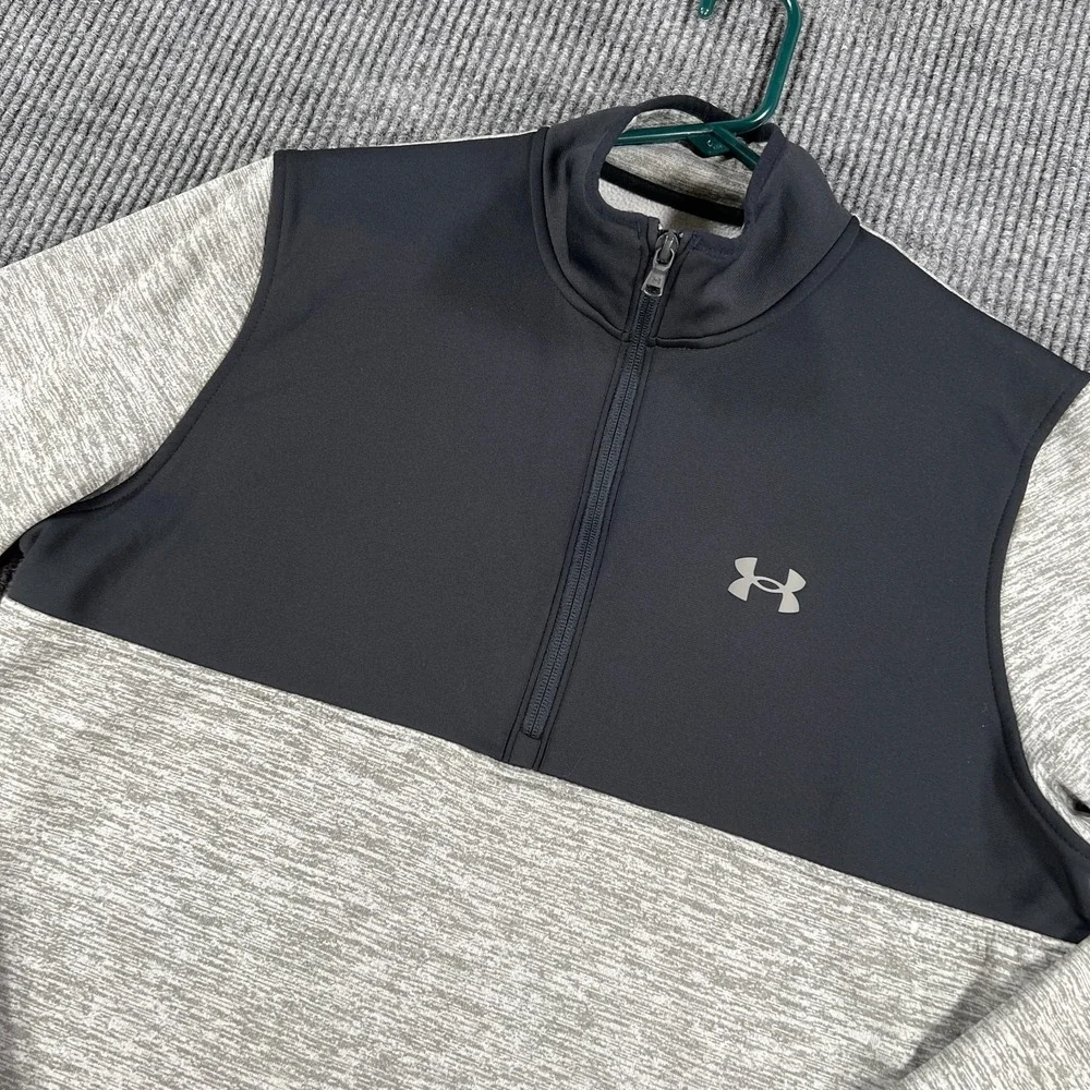 Under Armour Sweatshirt Pullover Mens Medium Gray Black Long Sleeve 1/4 Zip Mock